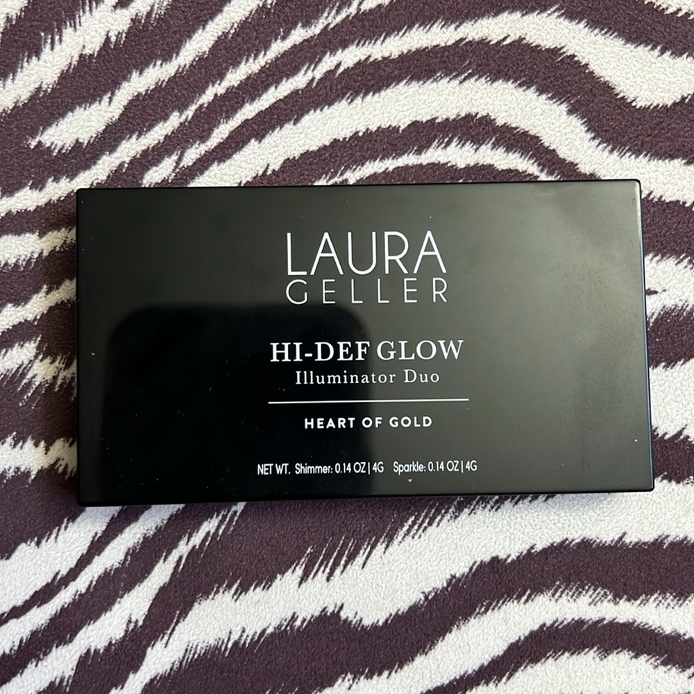Laura Gellar Collection - Picture 12 of 13